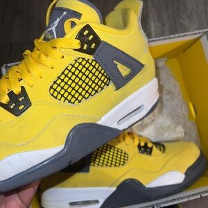 Yellow and Gray Air Jordan 4 Sneakers “Lightning”